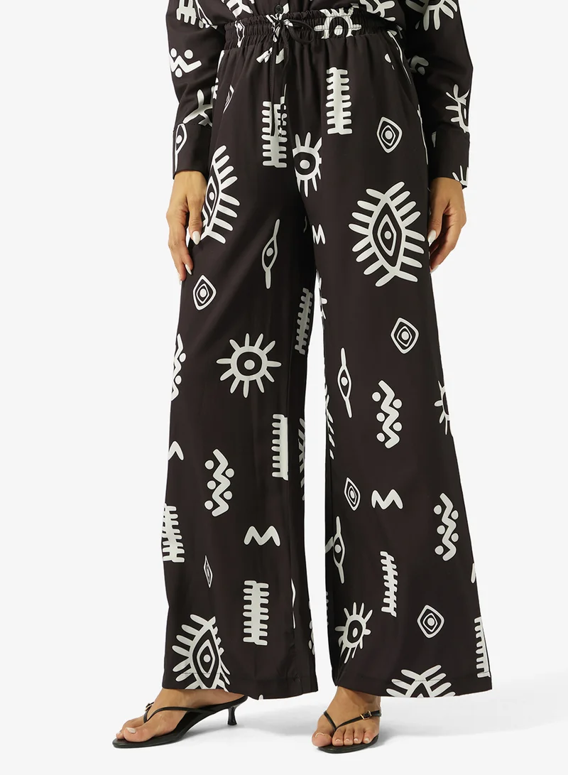 جينجر Oversize Monochrome Shirt & Wide Leg Pant Coord Set